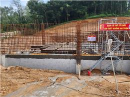 Thi Công Khoan Cấy Thép Dầm Bằng Keo Bossong BCR 300 Vplus Tropical Tại Xuân Mai – Hà Nội