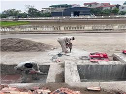 Thi Công Khoan Cấy Thép Dầm Móng Và Đài Móng Bằng Keo Bossong BCR 300 Tropical Tại Gia Lâm