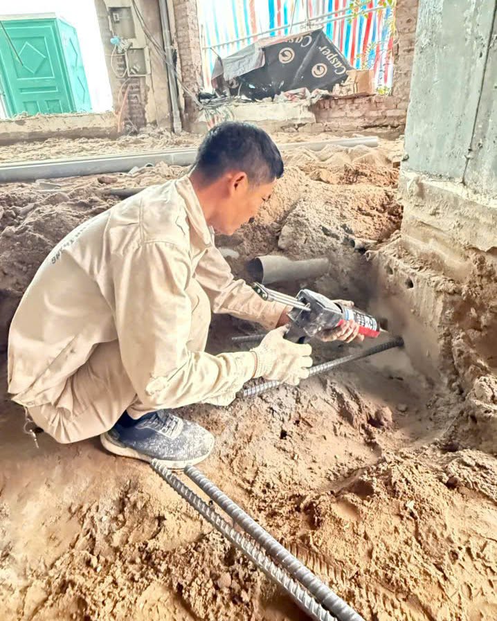 khoan cấy thép