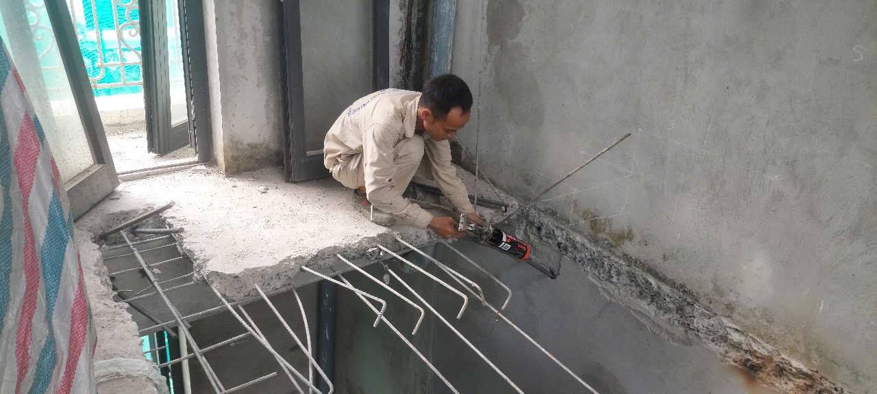 khoan cấy thép chờ