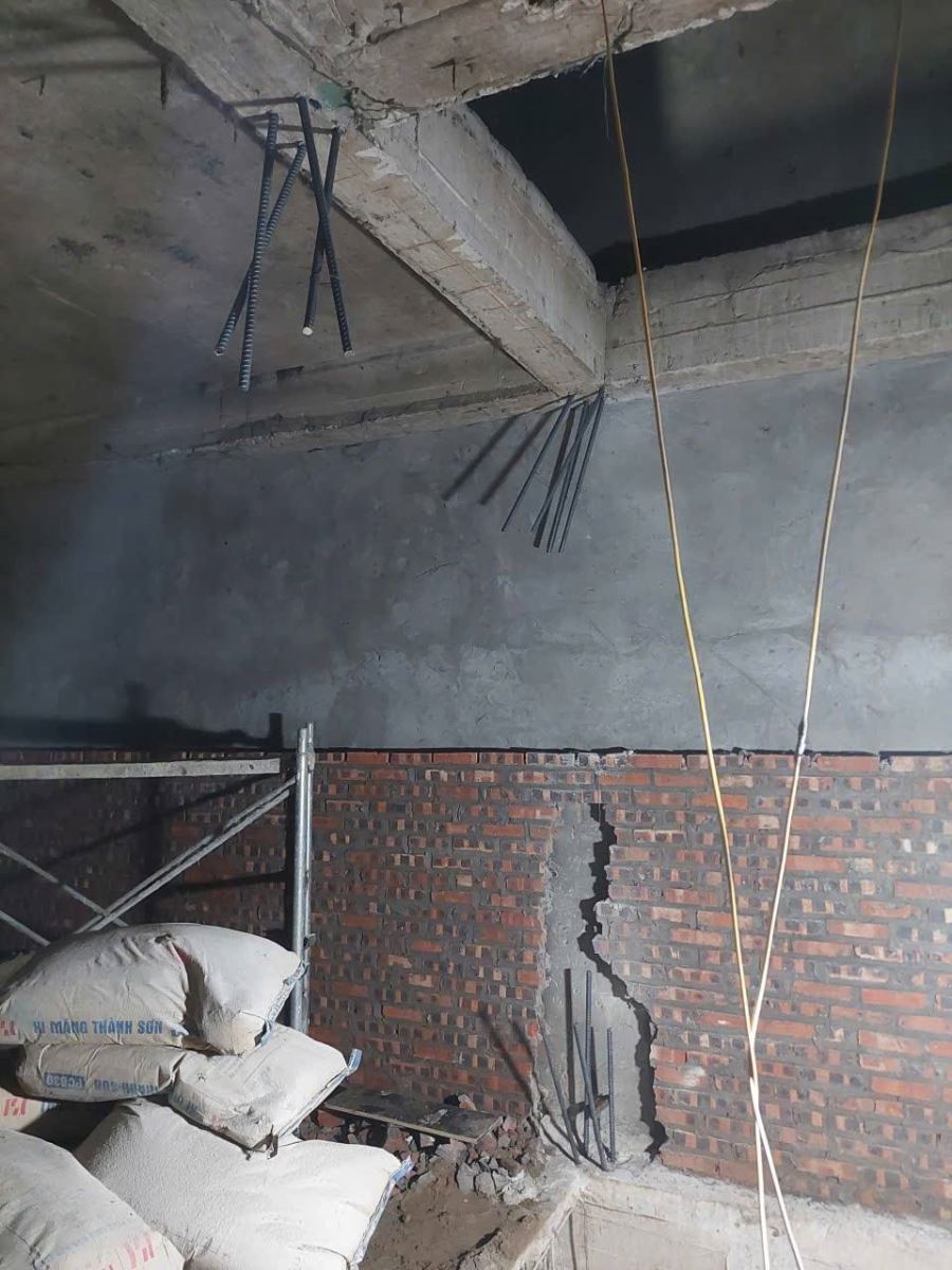 khoan cấy thép ngược