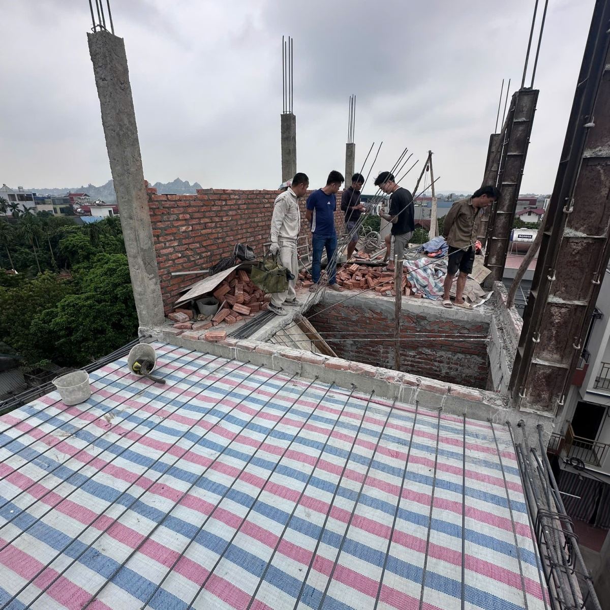 thi công khoan cấy thép